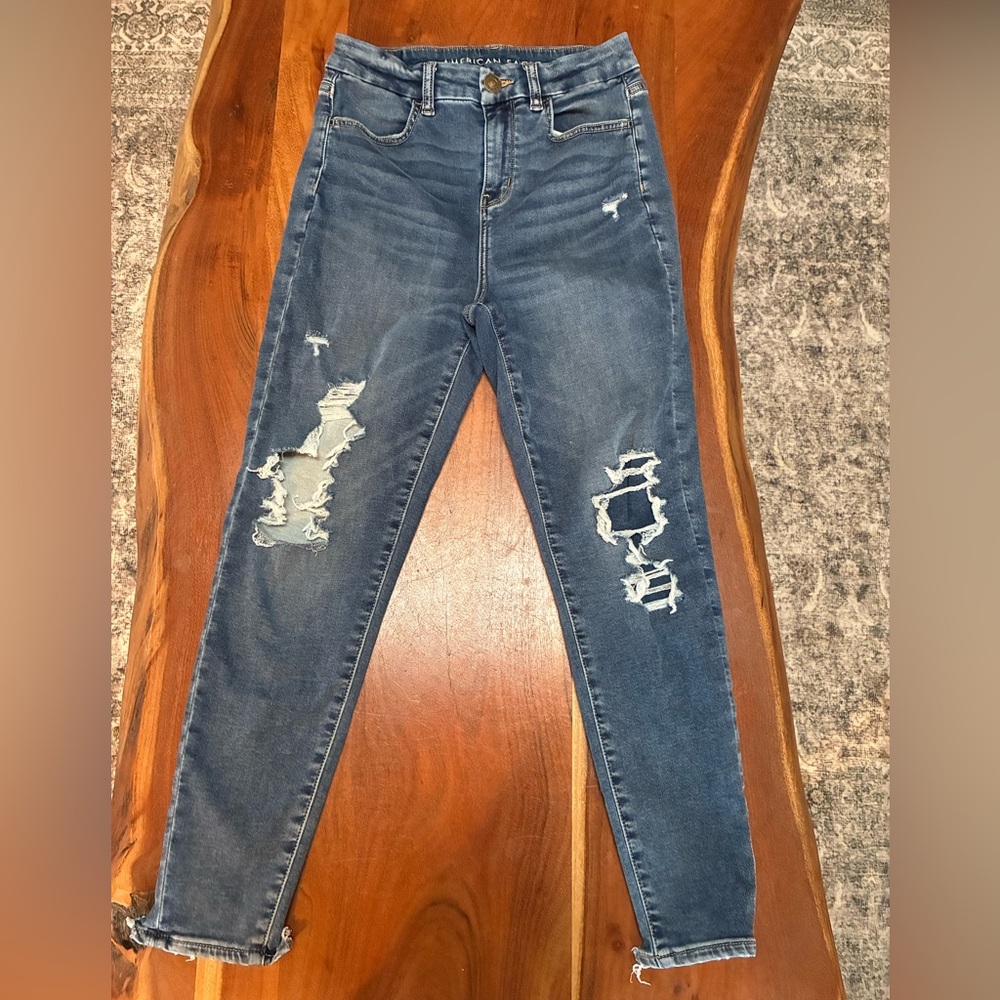 American Eagle Outfitters Ripped Blue Curvy High Rise Jegging